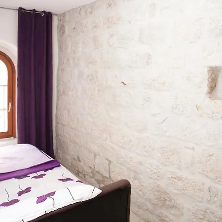 Trifora 3* Трогир