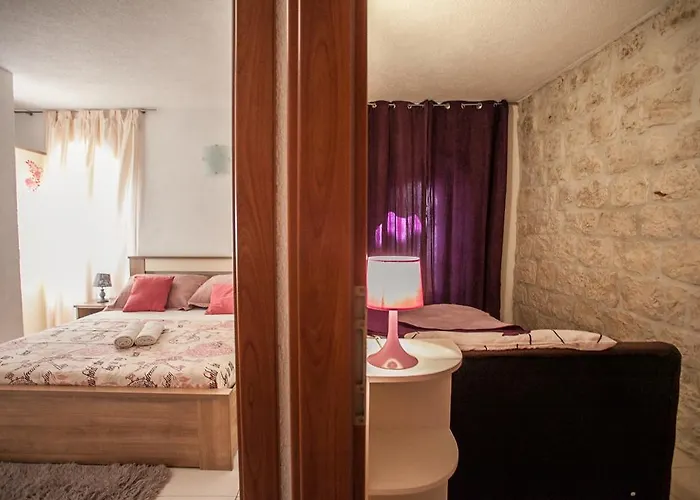 Trifora Pensionat 3*