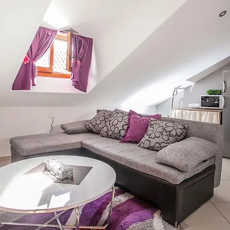Trifora 3* Trogir